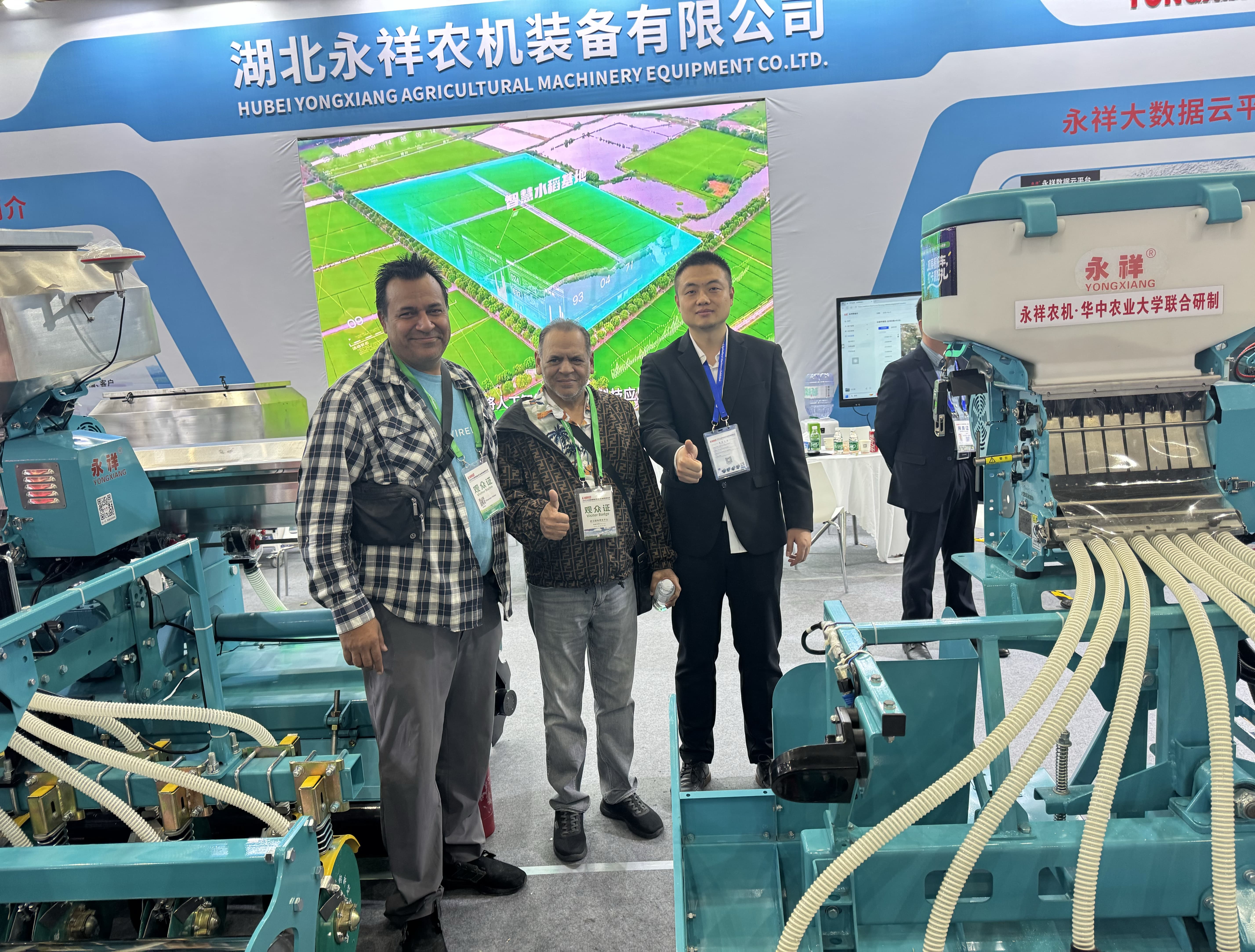 IMG_7174 (1) IMG_7174 (1)