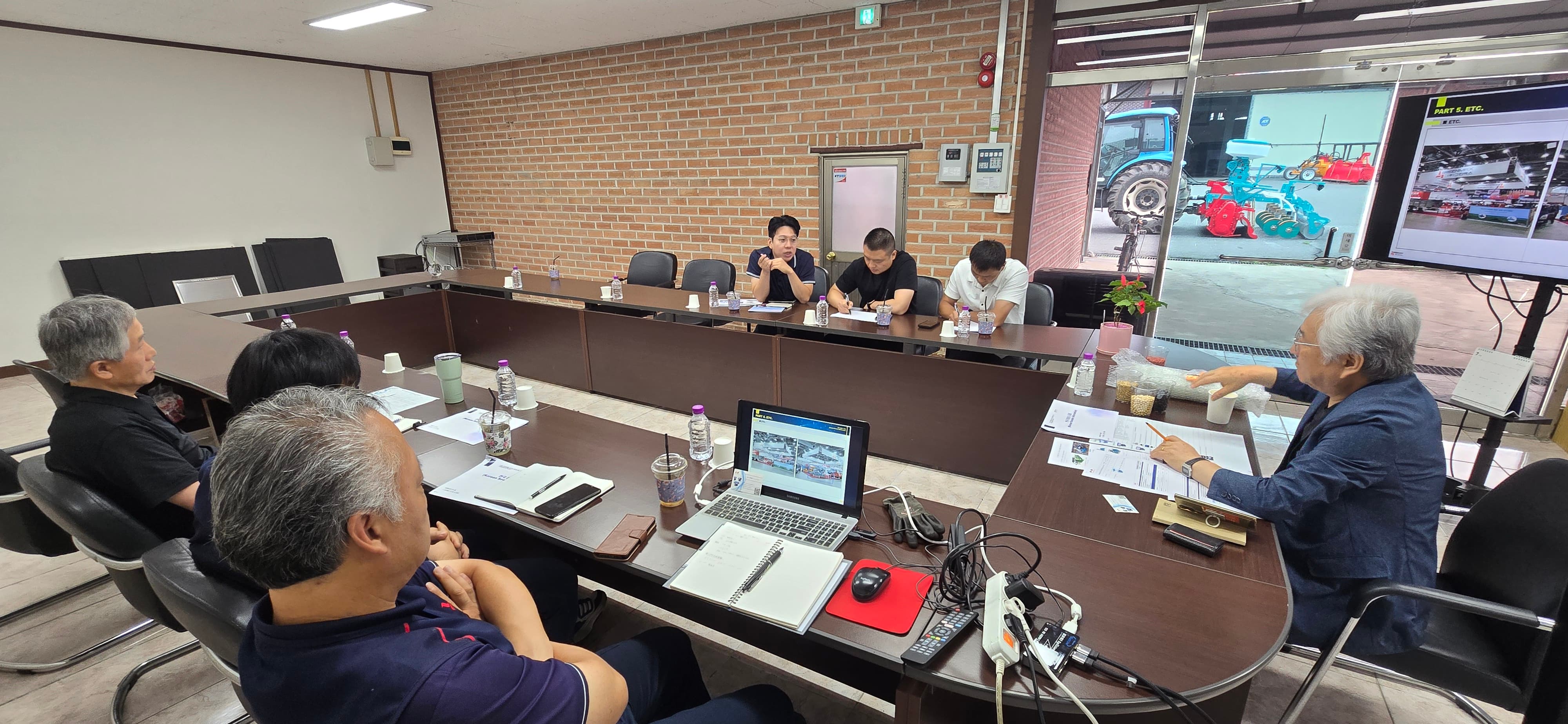 IMG_7310 (1) IMG_7306 (1)